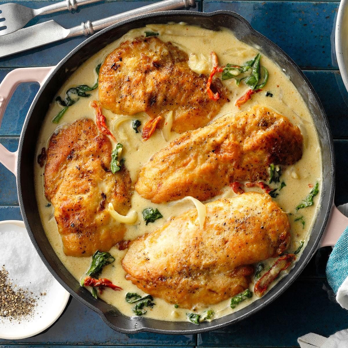 Creamy Tuscan Chicken  Exps Tohcom23 272916 Dr 04 28 10b