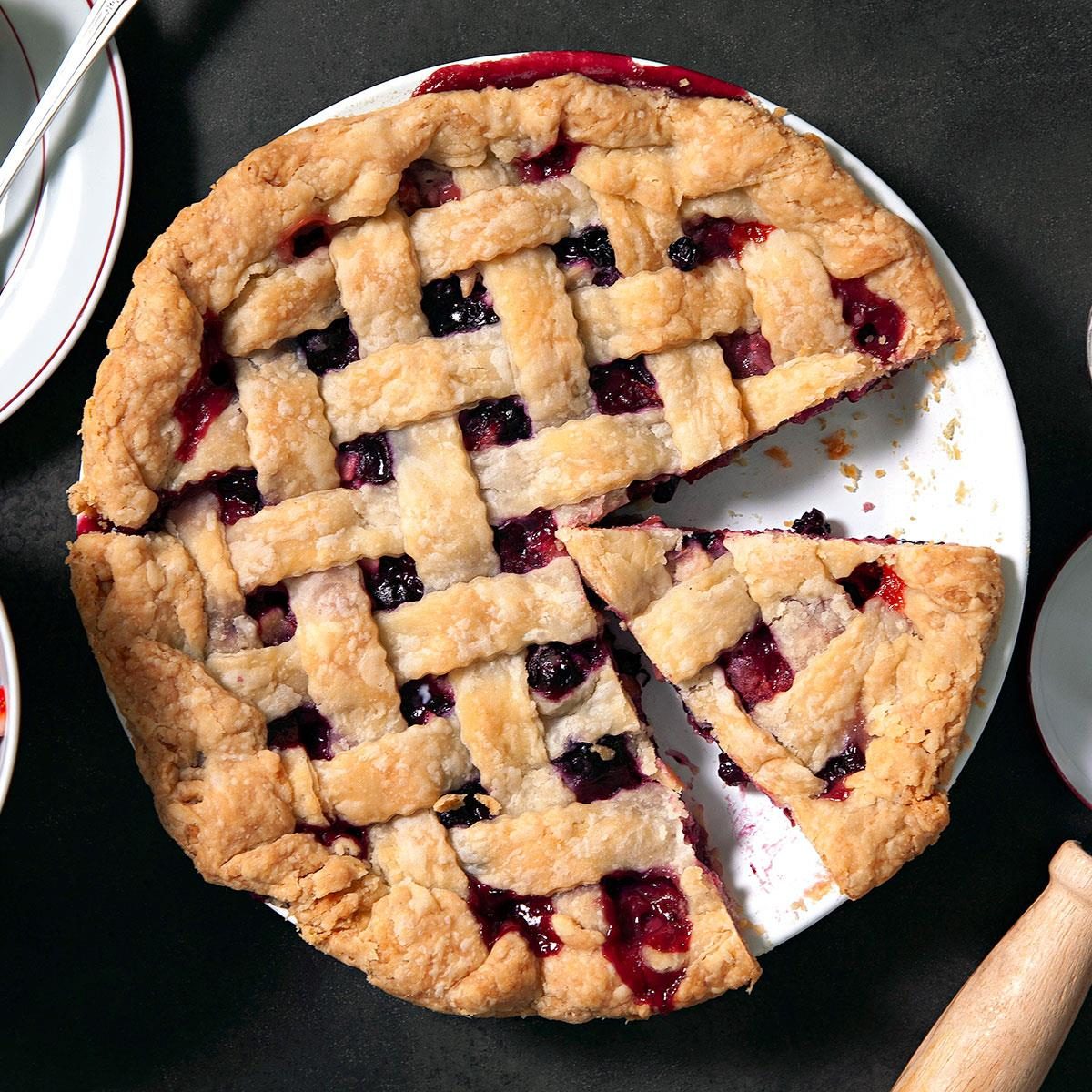 Flaky Bumbleberry Pie Exps Ft24 20527 Ec 022724 1 Rms